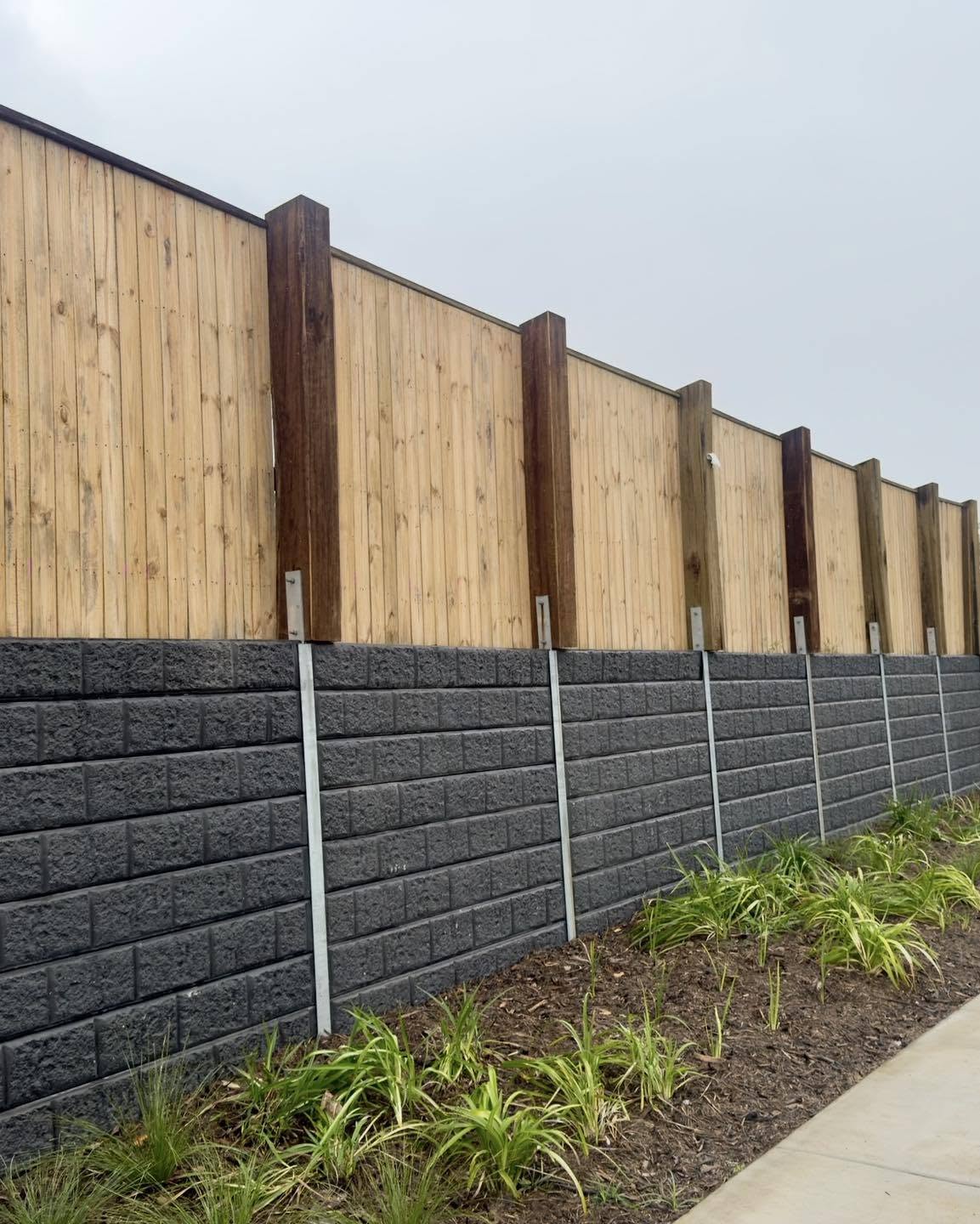 Fence on Retaining Wall: How to Safely Build a Fence on Concrete Sleeper Retaining Walls